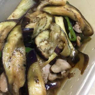 ナスと鶏肉のにんにくポン炒め